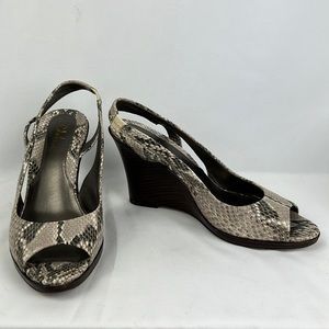 Cole Haan Taupe Tan Lizard Design Slingback Sandal Pumps size 8 medium